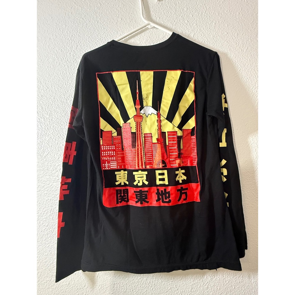 Fresh Laundry Black Long Sleeve Tee Tokyo Japan Skyline Graphic Print Size M